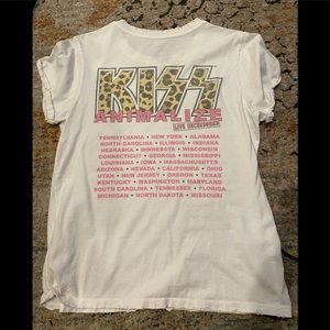 Recycled Karma Kiss tee